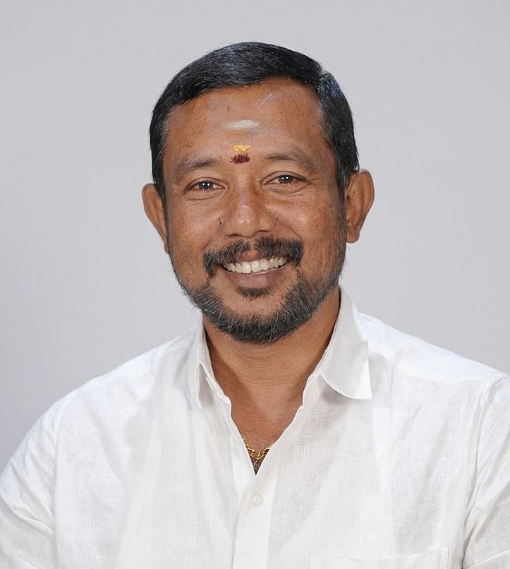முன்னணி பெயர்